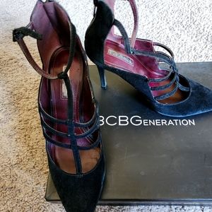 BCBGeneration Thatcher black suede heels size 8.5M